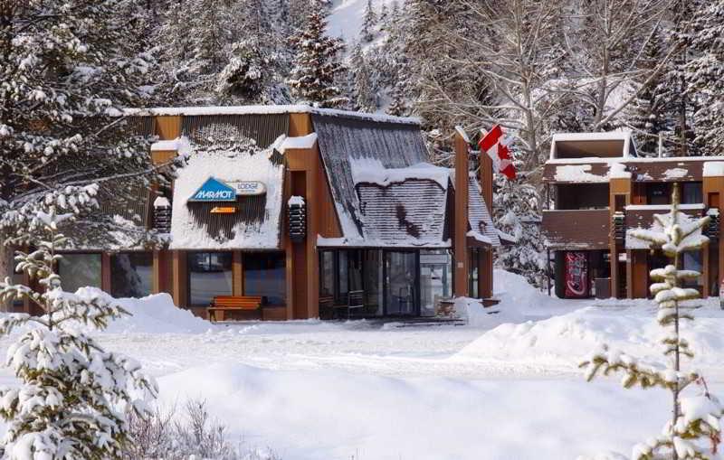 Marmot Lodge Jasper Exterior photo